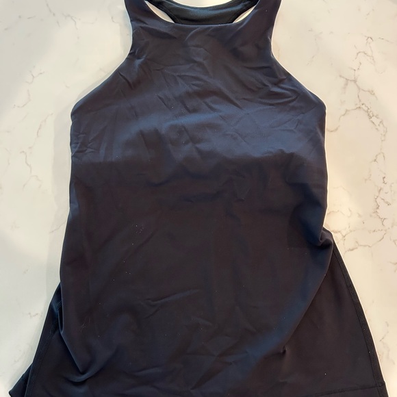 Lululemon cut out back tank with built in bra - Picture 3 of 3